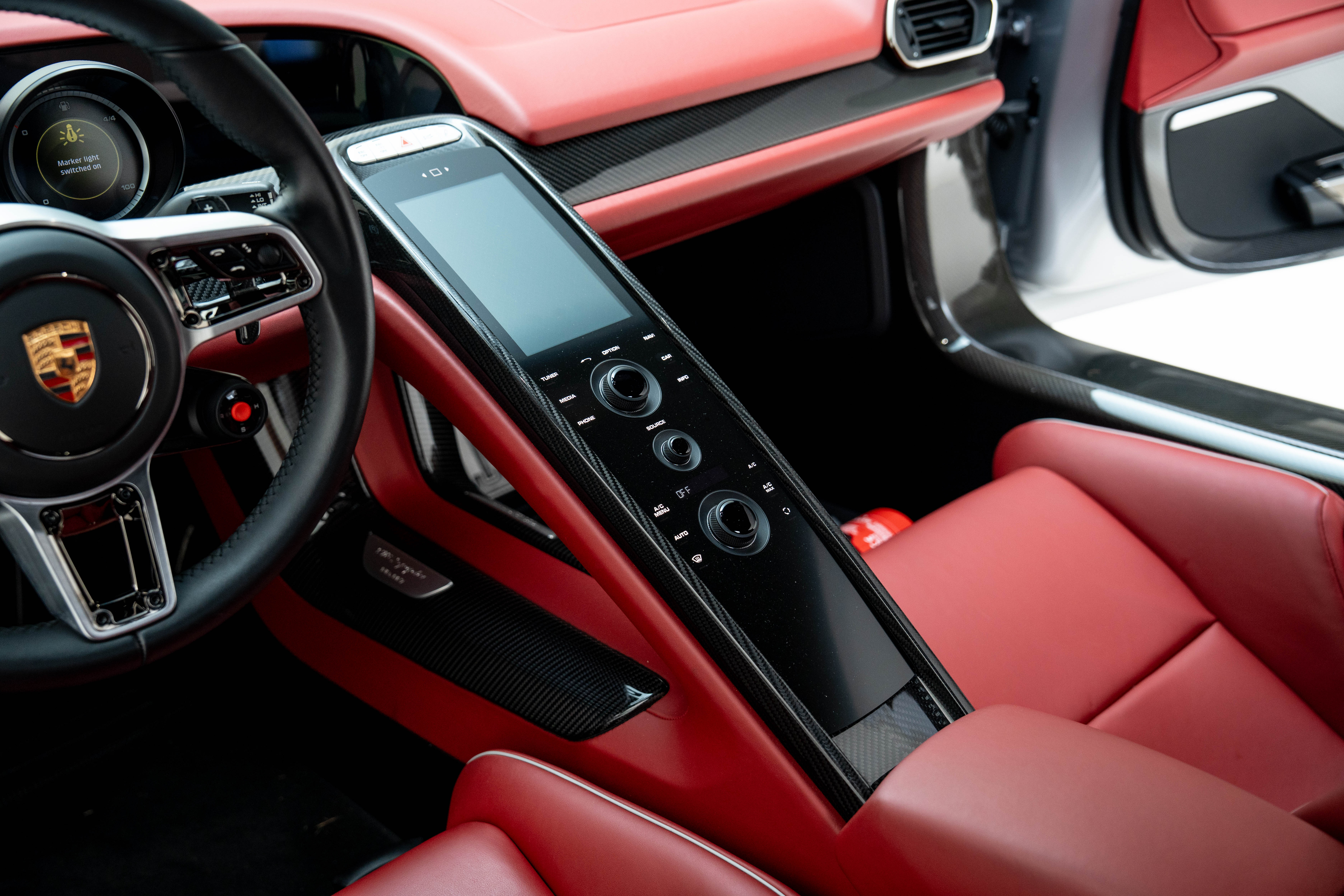 Interior -5.jpg