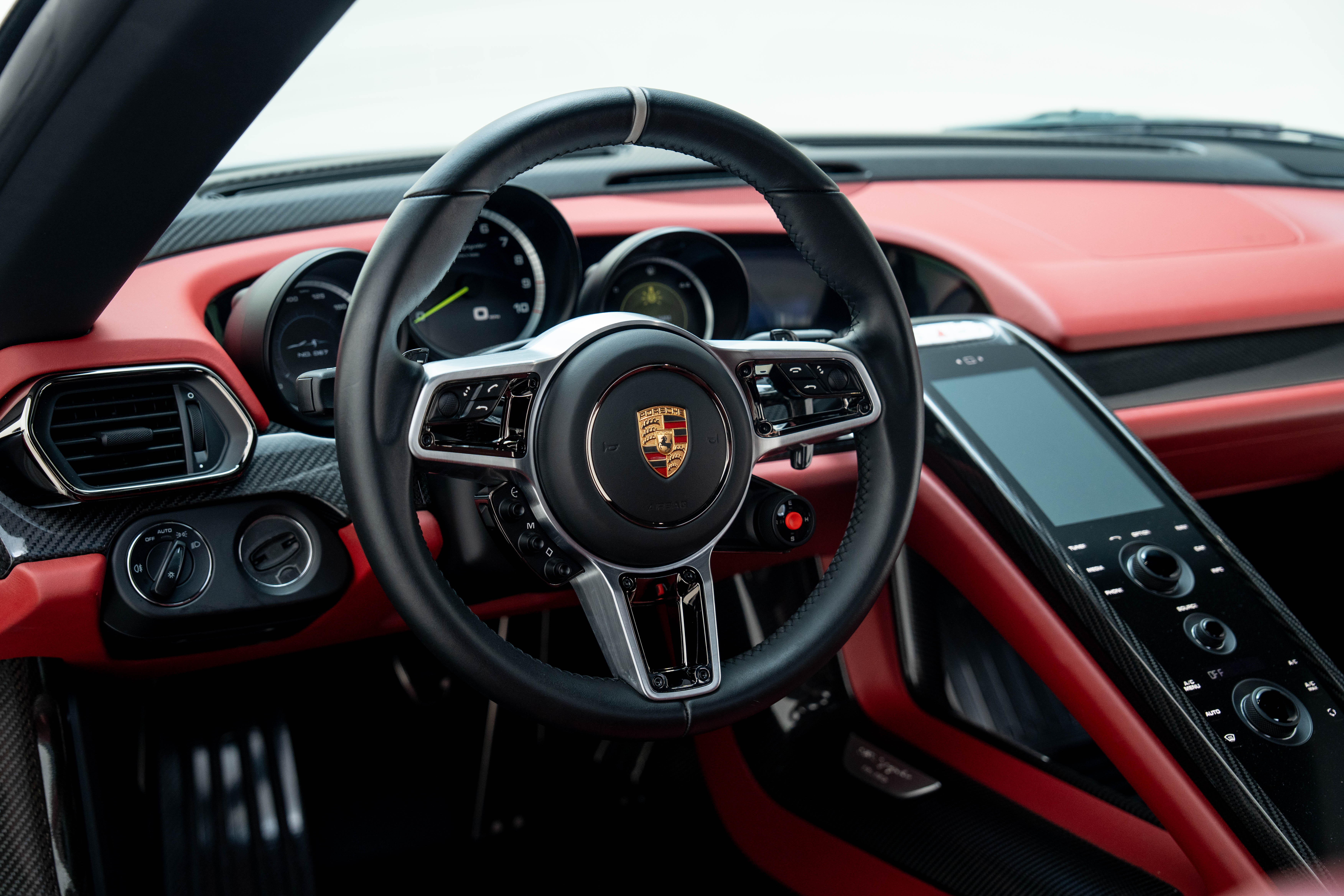 Interior -6.jpg
